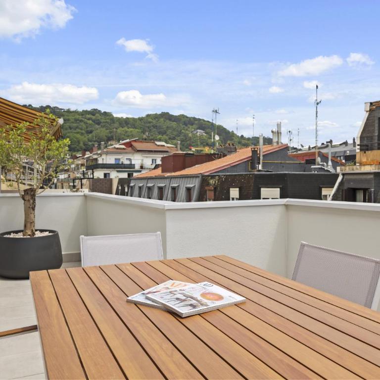 Always Easy I Elosta ALQUILER DE TEMPORADA - Apartamento de 3 dormitorios - Planta Alta - 25