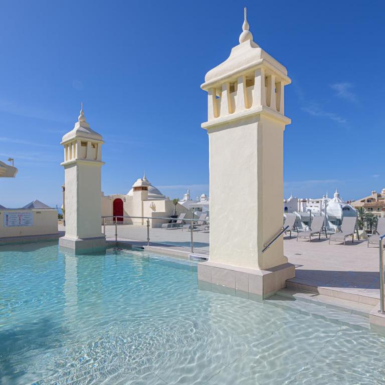 WintowinRentals Premium Apartment with Terrace and Stunning Views in Puerto Marina - Apartamento de 2 dormitorios - 2