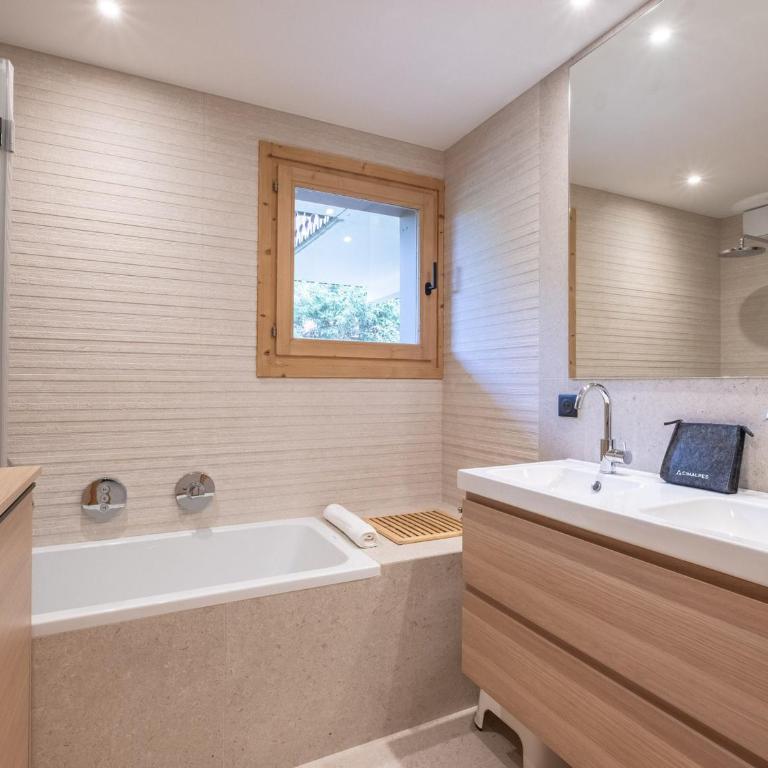 Appartement lumineux au calme, départ skis aux pieds - FR-1-565-139 - Appartement - 12