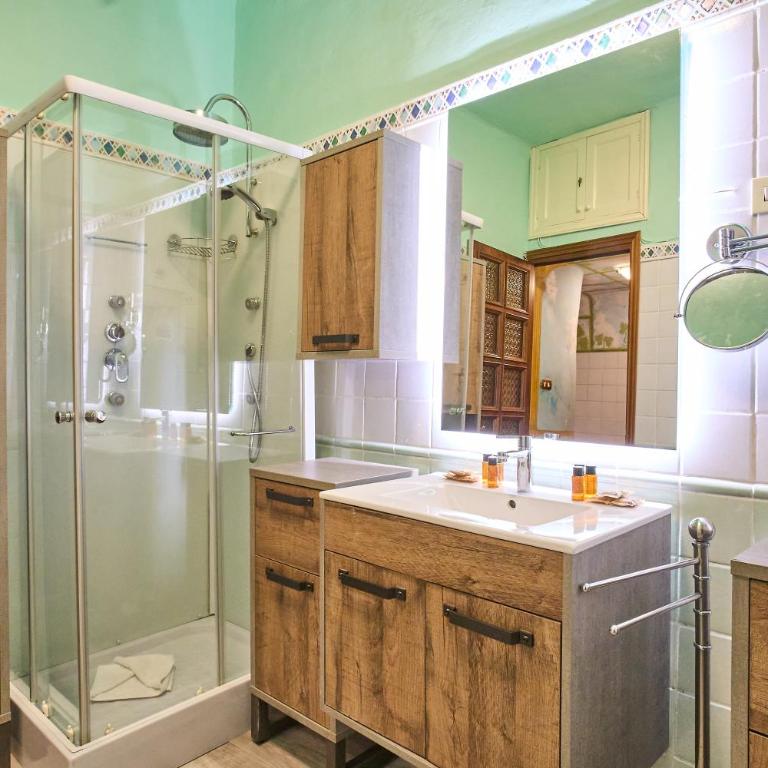 Cozy Flat Historic Center Comfortable WiFi - Appartamento con 2 Camere da Letto - 25