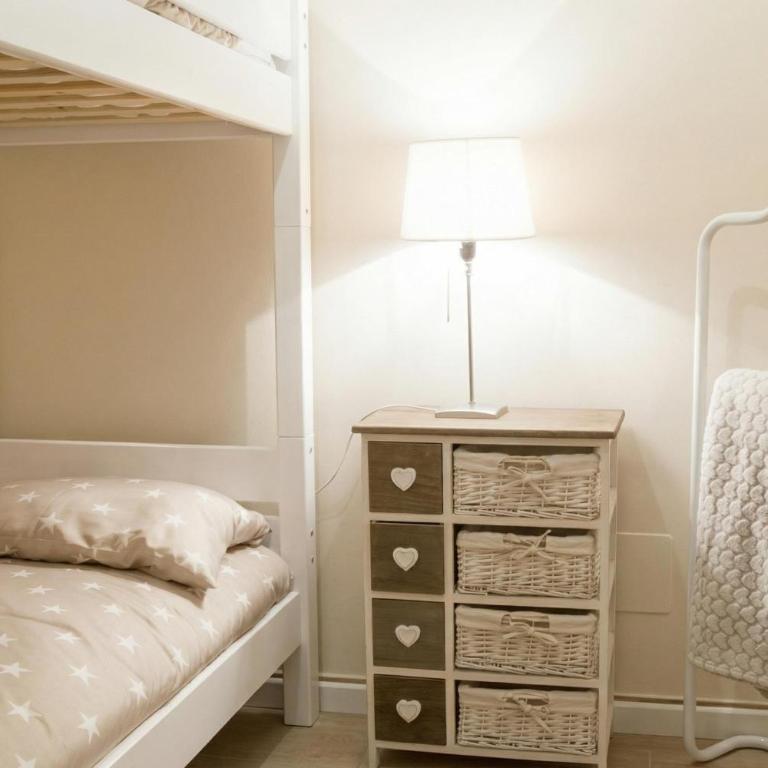 Agriturismo Cascina Crocelle - Lake View and Heated Pool - Groundfloor Apartment - 5
