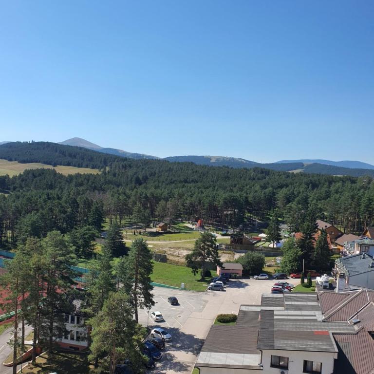 Zlatibor Royal View panoramski pogled garaža - Apartman sa 1 Spavaćom Sobom - 20