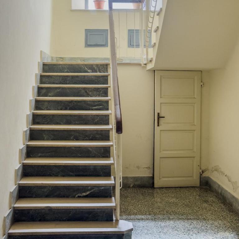 Windrose The Dog - Three-Bedroom Apartment - 4