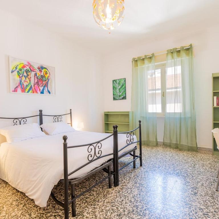 Windrose The Dog - Three-Bedroom Apartment - 18