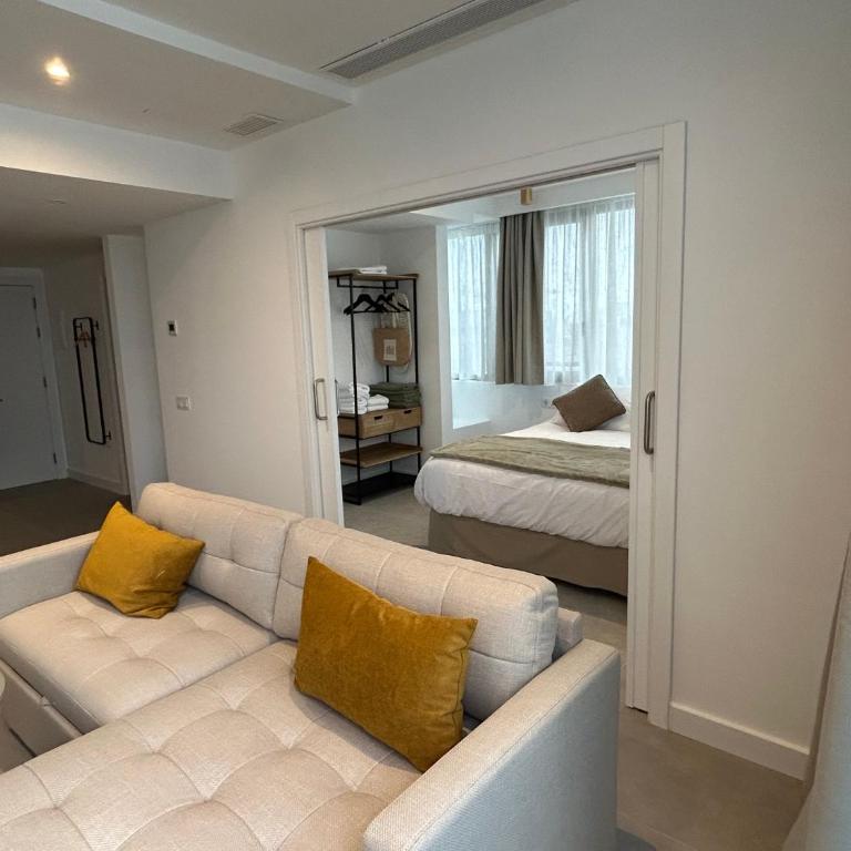 Aqua Bay View Atico 3 - Apartamento de 1 dormitorio - 2