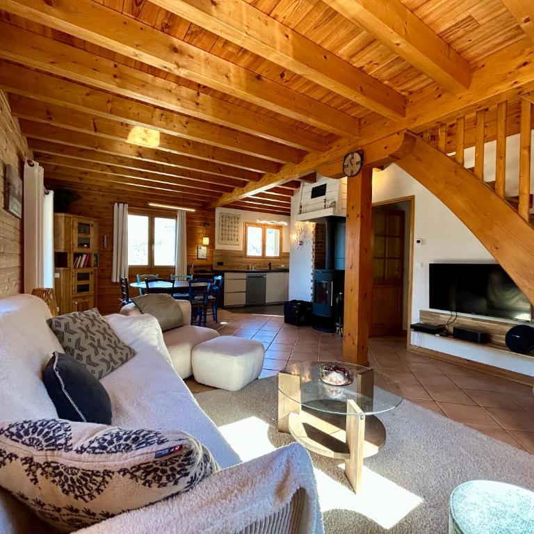 Parenthèse Alpine - Poêle à bois - Calme - Parking - Chalet mit 3 Schlafzimmern - 4