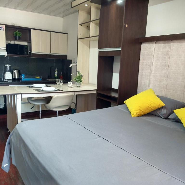 Estudio en Equipetrol - One-Bedroom Apartment - 2