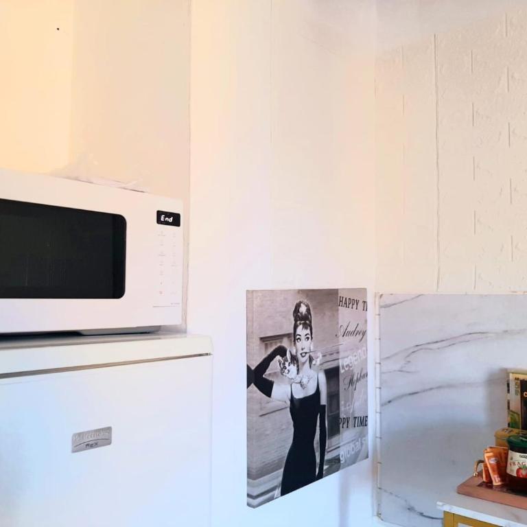 Luino Flowers Home - Appartamento con 1 Camera da Letto - 7