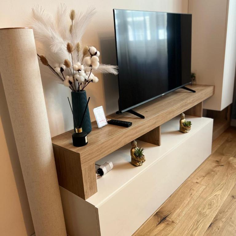 Glam Turin - One-Bedroom Apartment with Balcony - 30