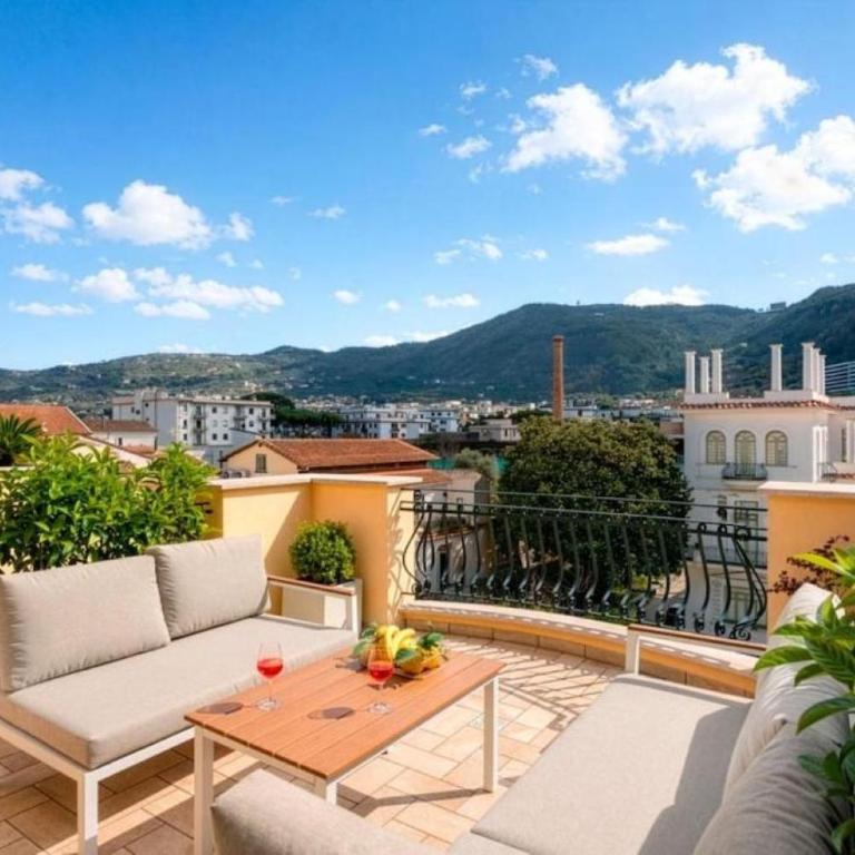 SorrentoVibes - A Cozy Stay with Terrace in the Heart of Sorrento - Appartamento con 1 Camera da Letto - 17