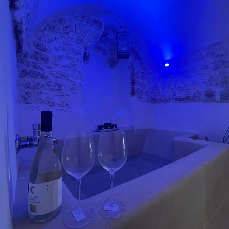 Essential Ostuni Private Suite in the historic center - Two-Bedroom Apartment - 9