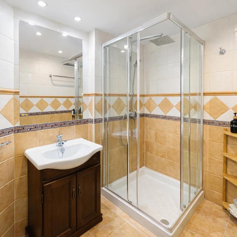 Marbella Old Town - Pedestrian area, walk to beach - Magnolia Properties - Apartamento de 2 dormitorios - 13