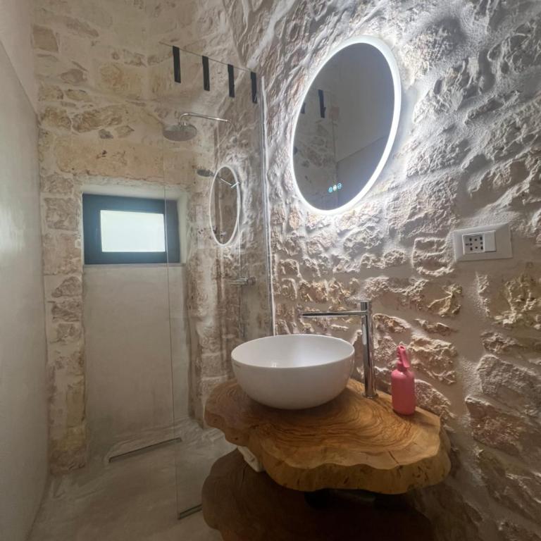 Essential Ostuni Private Suite in the historic center - Two-Bedroom Apartment - 16