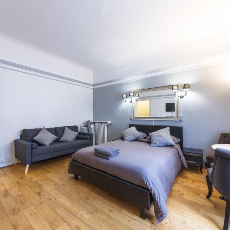 Studio Champs-Elysées - Paris VIII - Appartement 1 Chambre - 2