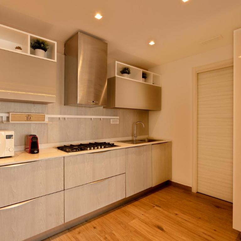 Maison de Charme Taormina with private jacuzzi - Appartamento Superior con Vista Mare - 24