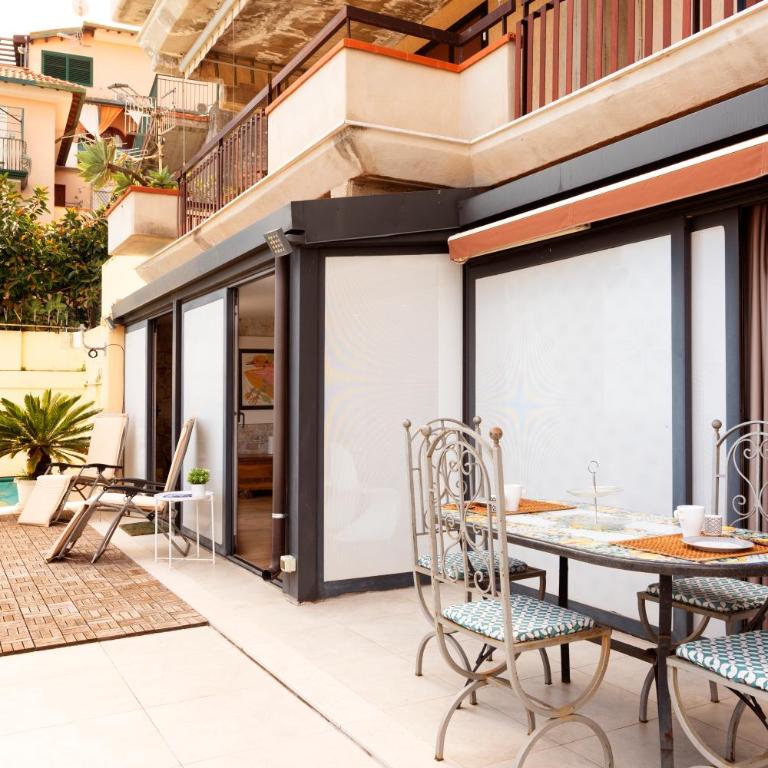 Maison de Charme Taormina with private jacuzzi - Appartamento Superior con Vista Mare - 35