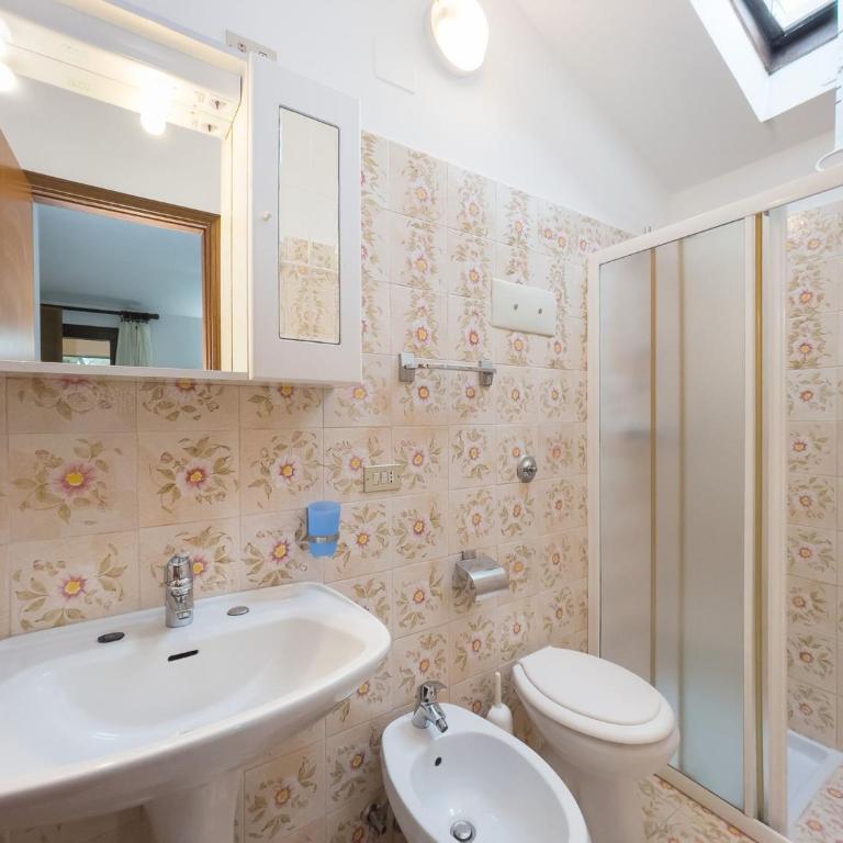 Bright flat near center and beach - Appartamento - 8
