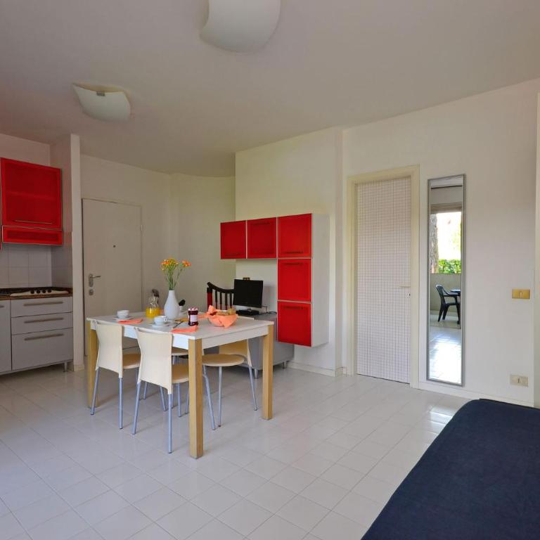 Ideal getaway flat with solarium and pool - Apartment - 19