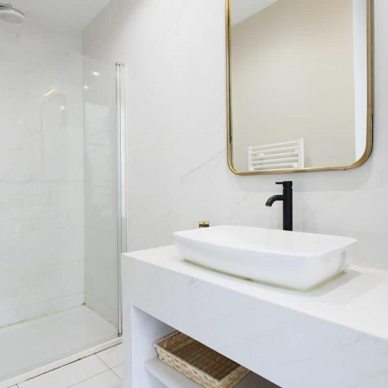 Appartement cosy 4BDR pour 12P Canal Saint Martin - Apartamento - 26
