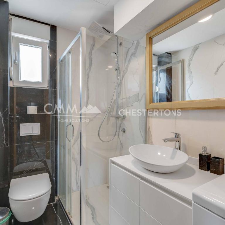Family Two Bedroom Apartment in Budva - Two-Bedroom Apartment - 18