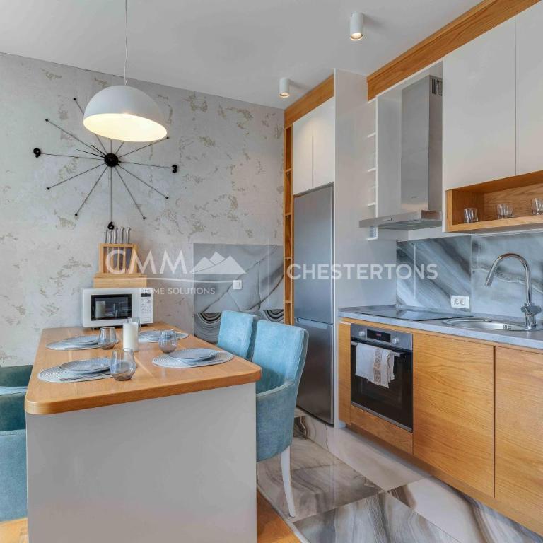 Family Two Bedroom Apartment in Budva - Two-Bedroom Apartment - 21