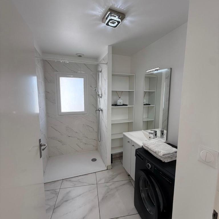 Maison sur le toit élégante & lumineuse - Appartamento con 2 Camere da Letto - 20