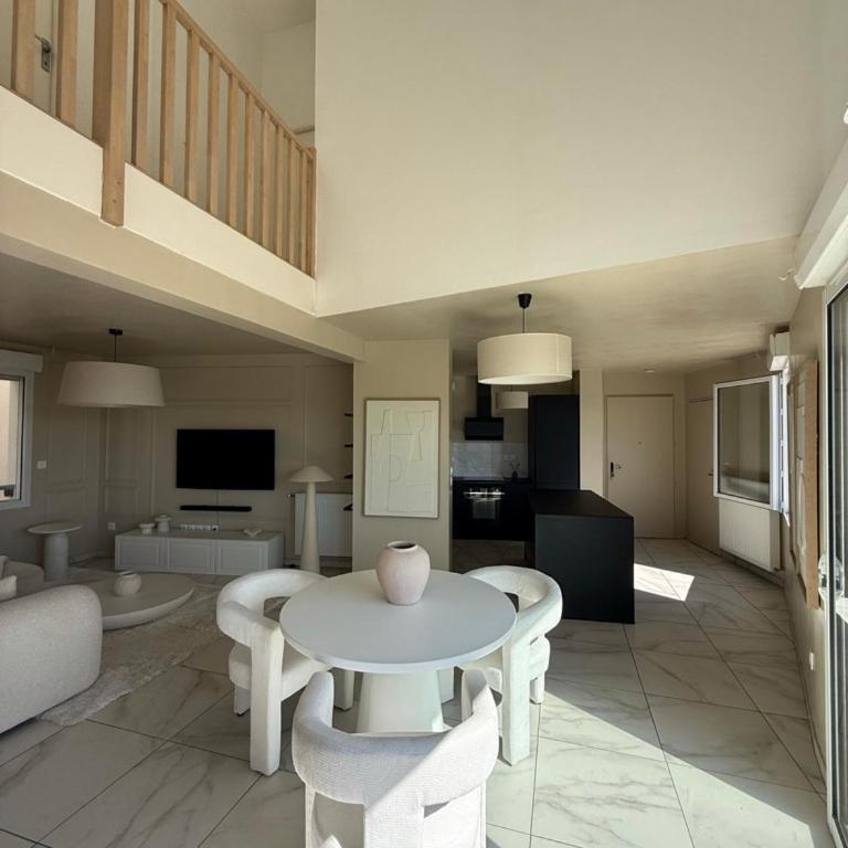 Maison sur le toit élégante & lumineuse - Appartamento con 2 Camere da Letto - 4