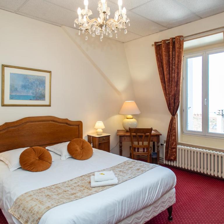 Hôtel Restaurant Continental - Chambre Double Deluxe - 7