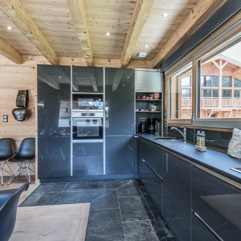 Chalet moderne 4 étoiles, 11 pers., sauna et parking - FR-1-343-180 - Chalet - 6