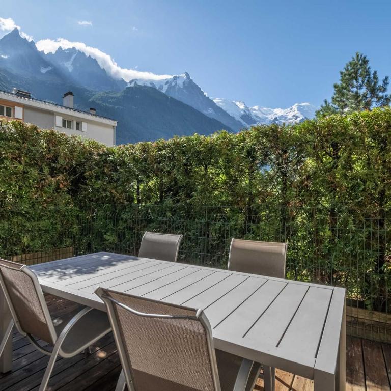 Grand appartement 6 pièces pour 10 pers. proche pistes, animaux OK, parking, WiFi - FR-1-343-223 - Apartment - 4