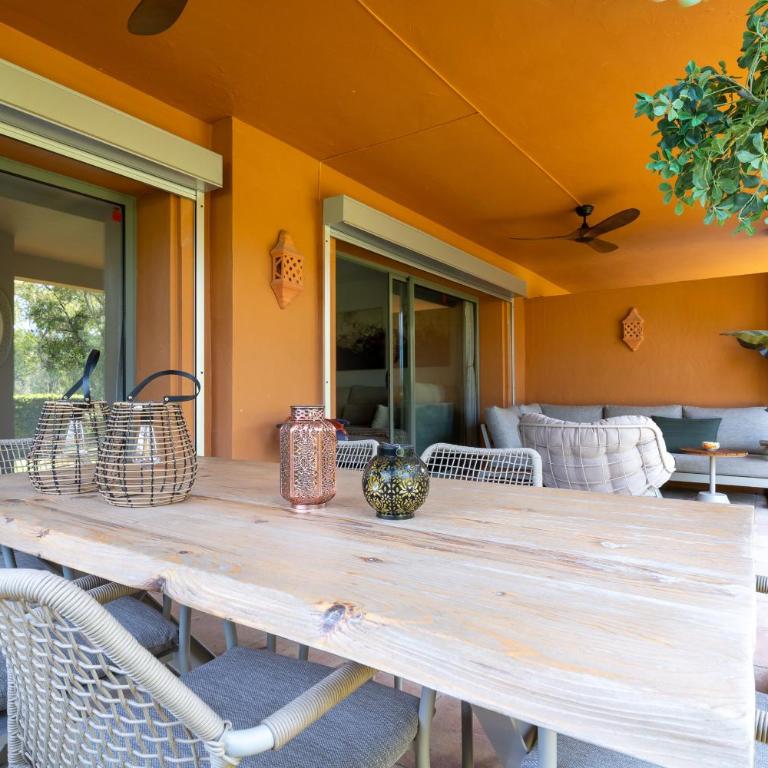 Benatalaya Golf Views - Apartamento Deluxe de 2 dormitorios con vistas al jardín - 12