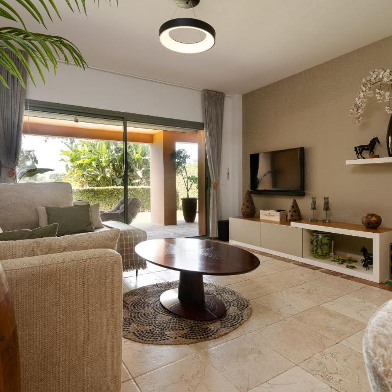 Benatalaya Golf Views - Apartamento Deluxe de 2 dormitorios con vistas al jardín - 11