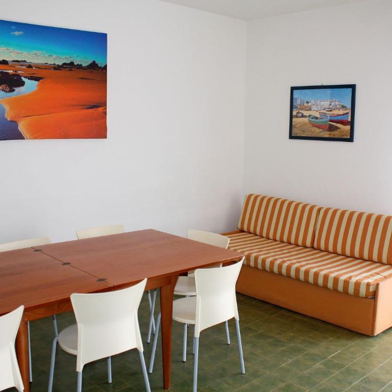 Equipped flat with garden and pool - Appartamento - 4