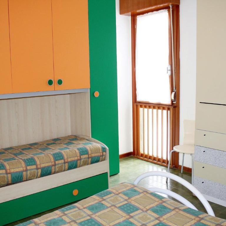 Equipped flat with garden and pool - Appartamento - 6