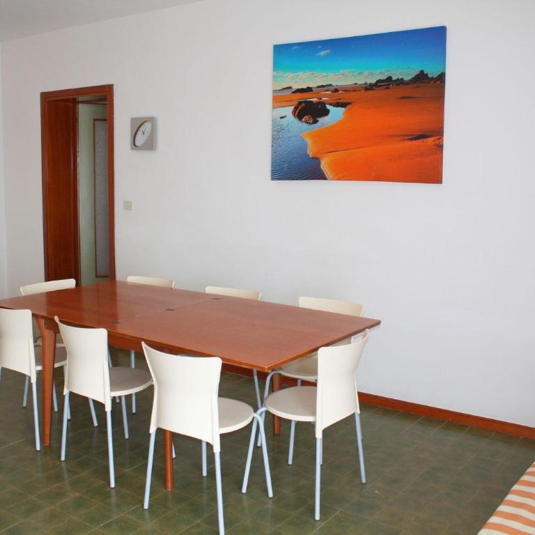 Equipped flat with garden and pool - Appartamento - 10