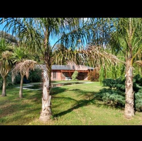 Espectacular Casa Quinta con Piscina - Three-Bedroom House - 13