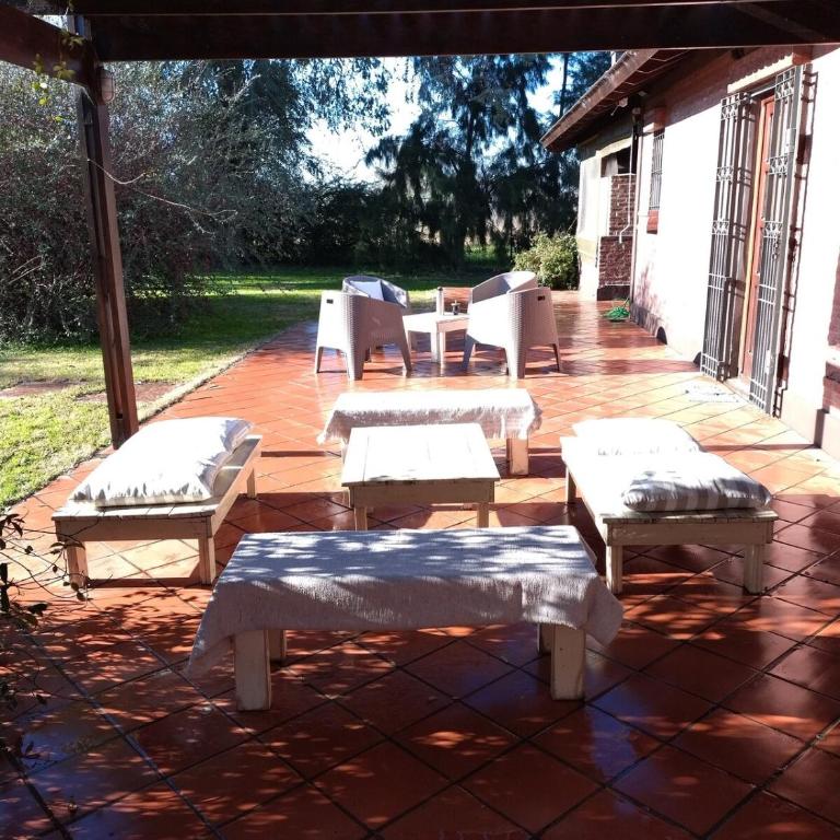 Espectacular Casa Quinta con Piscina - Three-Bedroom House - 29