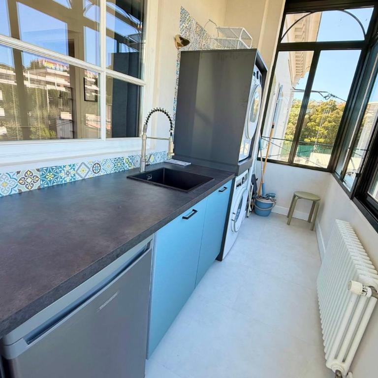 Cannes Tassigny Stylish - 2 Bedroom Apartment Sleeps 5 Free Parking - Apartment - 25