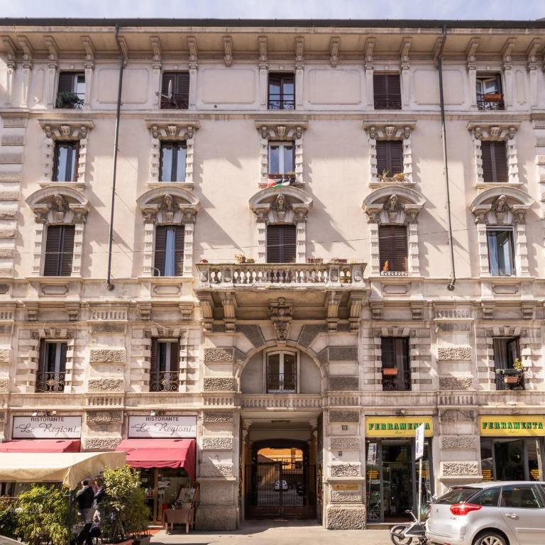 MILAN PRESTIGE HOUSE - 2 Min Metro Isola & Garibaldi - Appartamento con 1 Camera da Letto - 1