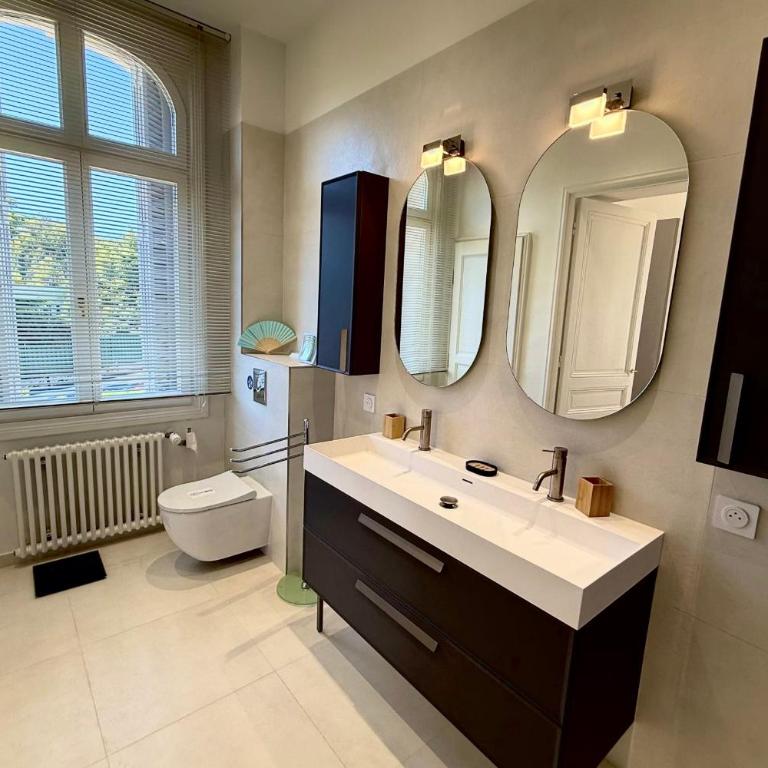 Cannes Tassigny Stylish - 2 Bedroom Apartment Sleeps 5 Free Parking - Apartment - 33