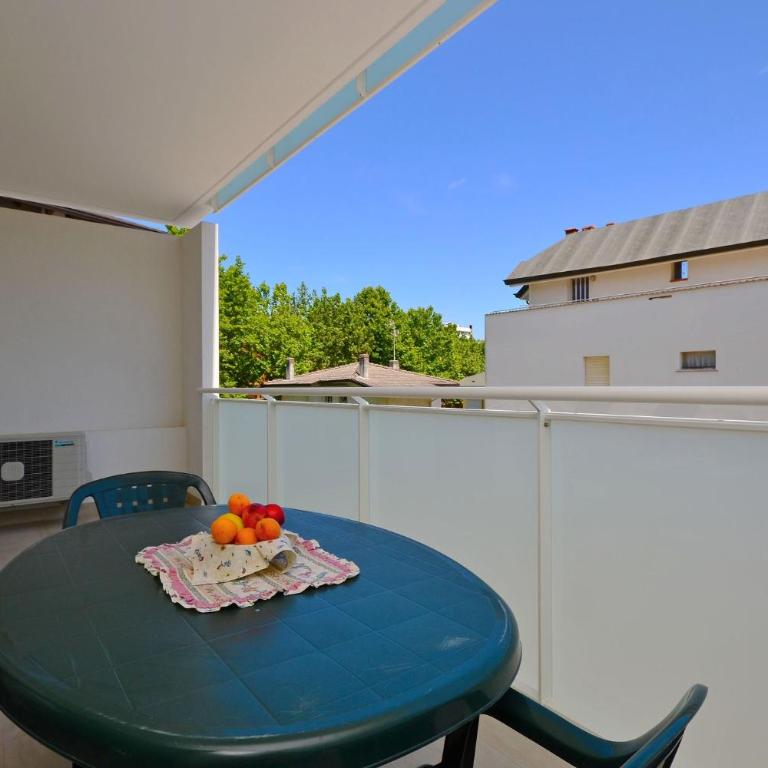 Cozy retreat just steps from the beach - Appartamento - 7