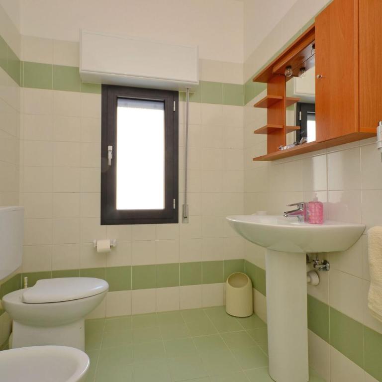 Quiet flat with balcony - Appartamento - 6
