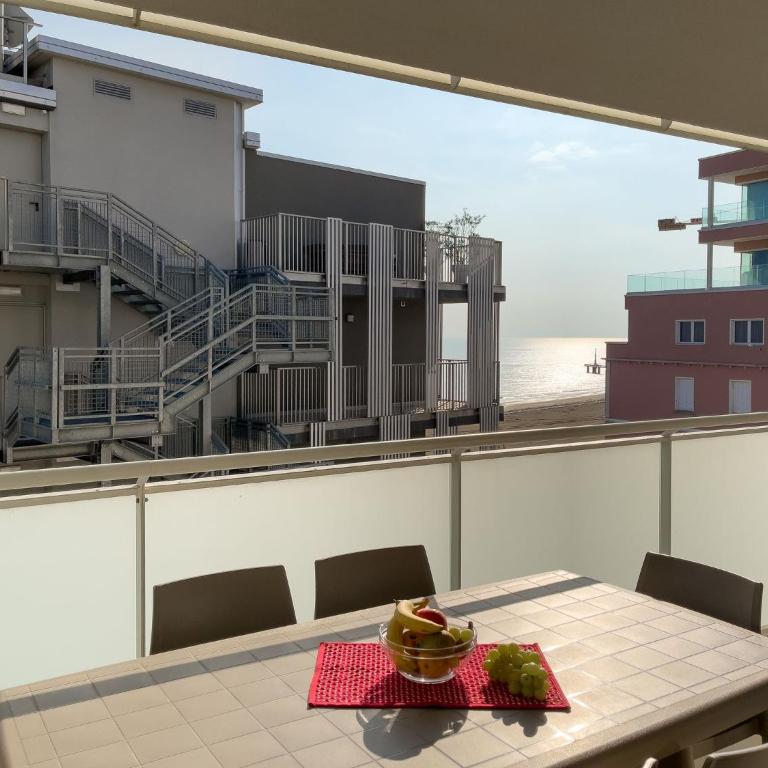 Chic flat just steps from the beach - Appartamento - 1
