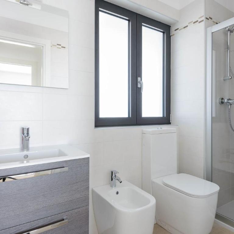 Chic flat just steps from the beach - Appartamento - 6