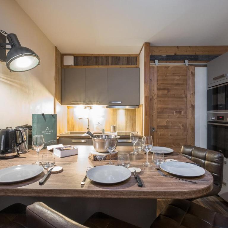 Appartement Moderne 4 Pers, Pied des Pistes, Parking - FR-1-640-51 - Appartement - 14