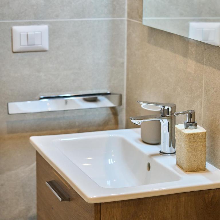 Suite Toledo 429 - Camera Familiare Superior - 17