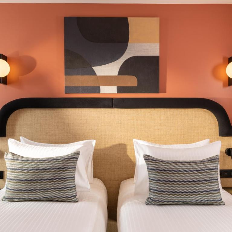 Hôtel le 6 Tiquetonne - Chambre Lits Jumeaux Supérieure - Vue sur Ville - 11