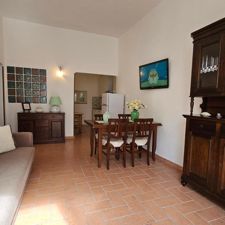 Santa Teresa Gallura Centro - Appartamento Standard con 2 Camere da Letto - 2