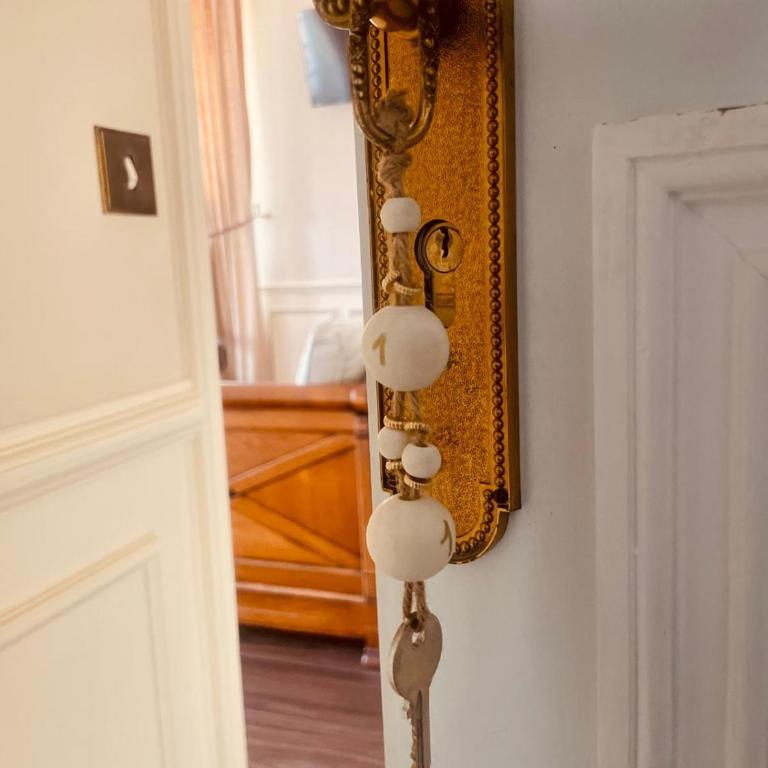 Chambres d hôtes dans maison bourgeoise Douce France - Chambre Familiale Deluxe - 17