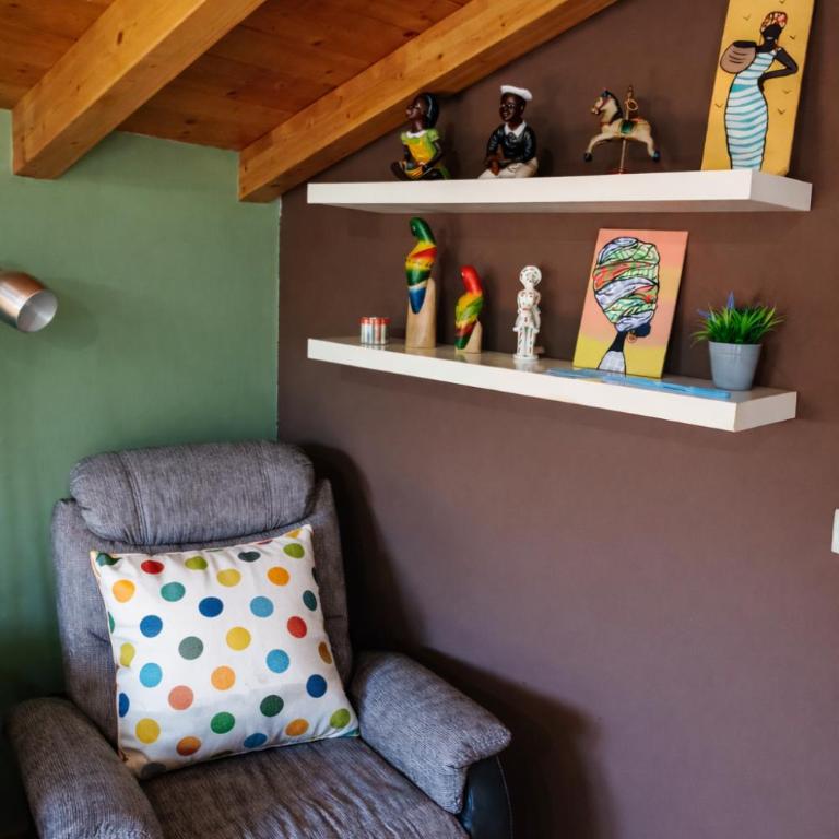 Tranquila casita de invitados en Vigo con chimenea - Casa con 1 dormitorio - 15